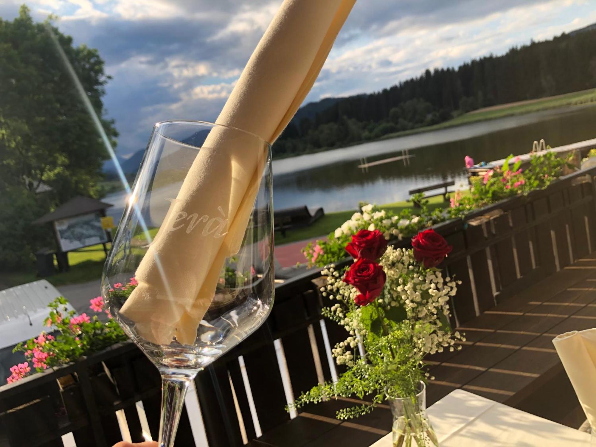 Jera Am Furtnerteich Hotel-Ristorante&Relax Mariahof Exterior photo